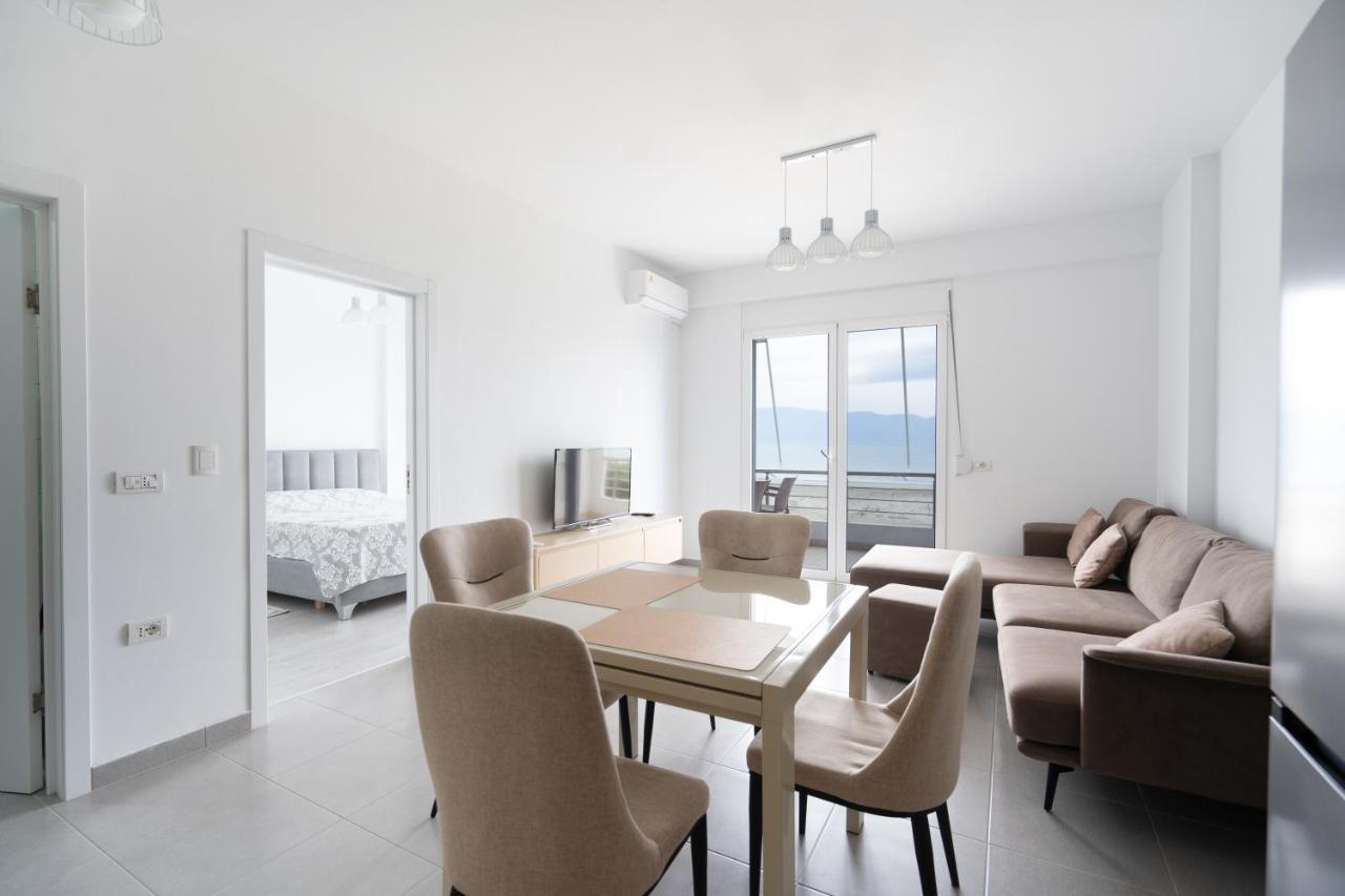 Apartment In The Village With A Sea View فلورا المظهر الخارجي الصورة